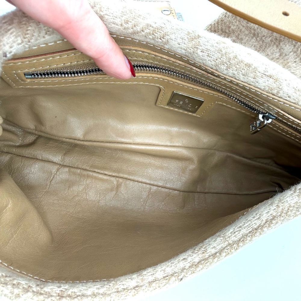 Fendi Zucca Cashmere Brown Baguette Shoulder Bag - Picture 10 of 12